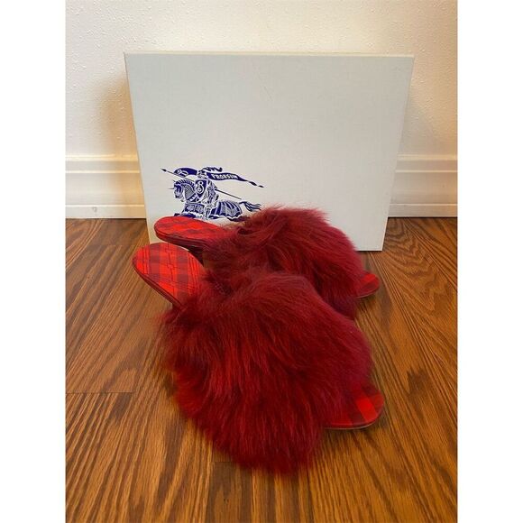 Burberry Minnie Women's Red Shearling Leather high heel sandals Size 7.5/37.5 - Picture 1 of 6